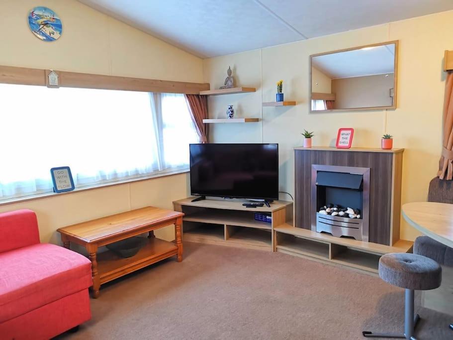 Charming Static Caravan Доліш Екстер'єр фото