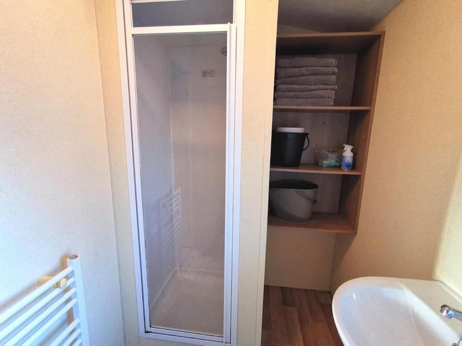 Charming Static Caravan Доліш Екстер'єр фото
